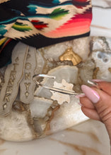 Load image into Gallery viewer, Miley Cuff - Turnback Pony ™ - Cuff
