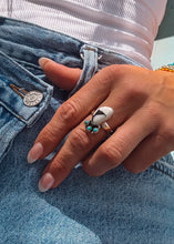 Load image into Gallery viewer, Bella Ring
