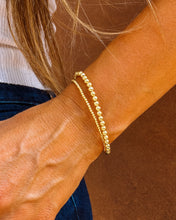 Load image into Gallery viewer, Gold Navajo Style Pearl Bracelet
