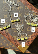 Load image into Gallery viewer, Showdown  Necklace
