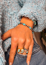 Load image into Gallery viewer, Cambri Navajo Style Pearl Bracelet
