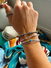 Load image into Gallery viewer, Single Stone Cuff

