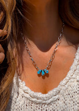 Load image into Gallery viewer, Clara Necklace
