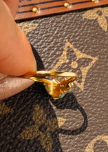 Load image into Gallery viewer, Gold Biltmore Ring
