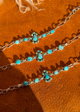 Load image into Gallery viewer, Bledsoe Choker Necklace - Turnback Pony ™ - Necklace
