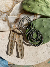 Load image into Gallery viewer, Vida Navajo Pearl Style Earrings - Turnback Pony ™ - 

