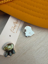Load image into Gallery viewer, Duncan Earrings
