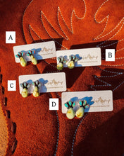 Load image into Gallery viewer, Bisbie Earrings
