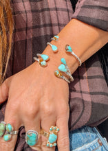 Load image into Gallery viewer, LV Cassidy Cuff
