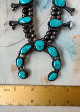 Load image into Gallery viewer, Vintage Stamped Squash
