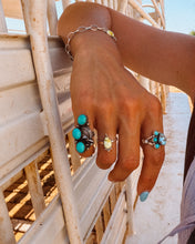 Load image into Gallery viewer, Lucy Vintage Ring Size 6.5
