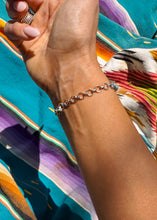 Load image into Gallery viewer, Arlo Bracelet - Turnback Pony ™ - Bracelets
