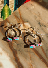 Load image into Gallery viewer, Unnea Hoop Earring
