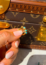 Load image into Gallery viewer, Fannin Huggies - Turnback Pony ™ - Earring
