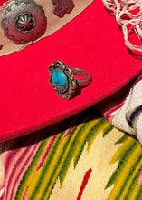Load image into Gallery viewer, VINTAGE 88 Ring - Turnback Pony ™ - Ring
