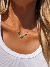 Load image into Gallery viewer, 3 Stone Gold Necklace
