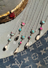 Load image into Gallery viewer, Starheart Necklace
