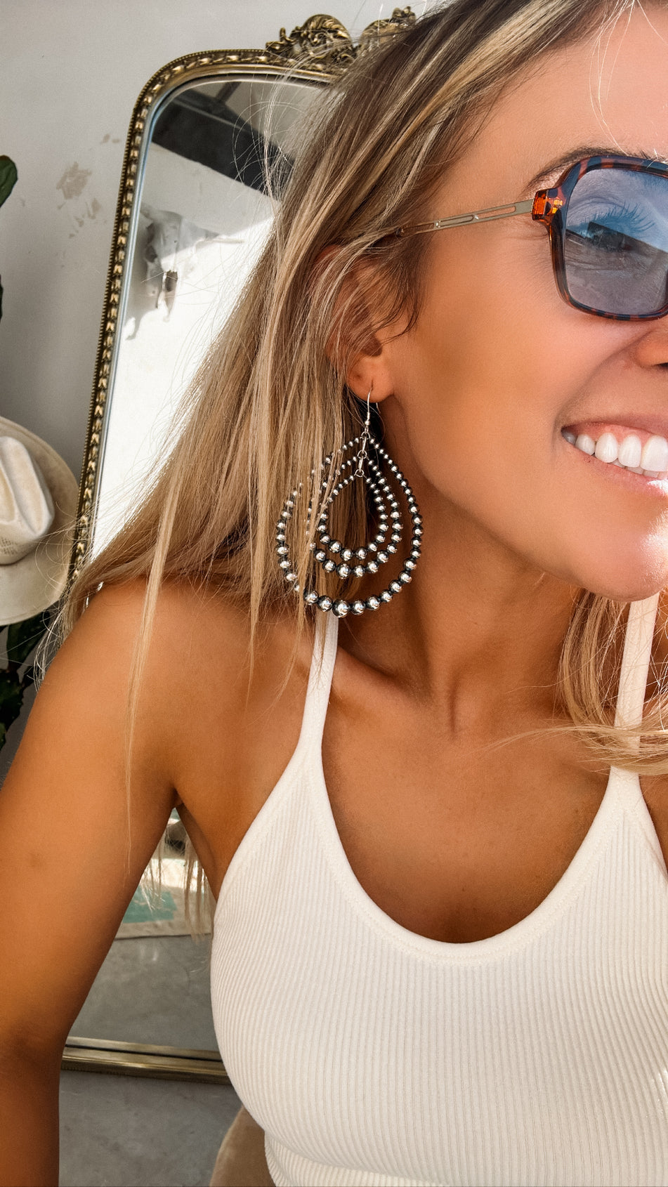 Vida Navajo Pearl Style Earrings - Turnback Pony ™ - 