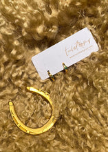 Load image into Gallery viewer, Ellie Gold Hoops - Turnback Pony ™ - Earring
