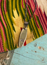 Load image into Gallery viewer, Dad’s #3 Necklace 25 Carat Stone
