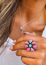 Load image into Gallery viewer, Groovy Adjustable Ring
