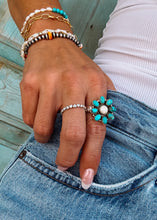 Load image into Gallery viewer, Lover Band Ring
