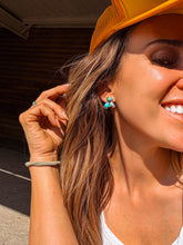 Load image into Gallery viewer, Blaise Stud Earrings
