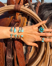 Load image into Gallery viewer, LV Marnie Cuff - Turnback Pony ™ - Bracelet
