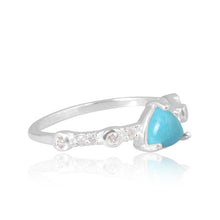 Load image into Gallery viewer, Linda Lee Silver Ring
