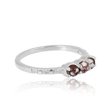 Load image into Gallery viewer, Solo Dreamer Silver Ring
