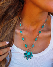Load image into Gallery viewer, Royce Necklace
