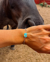 Load image into Gallery viewer, Taylor Bracelet
