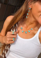 Load image into Gallery viewer, Sofie Necklace
